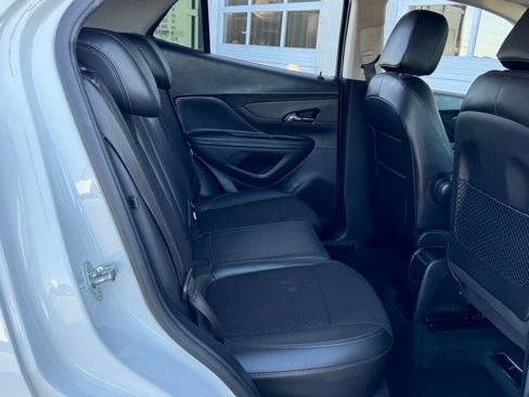 Used 2020 Buick Encore Preferred image 26