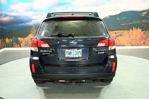 Used 2014 Subaru Outback 2.5i Premium image 7