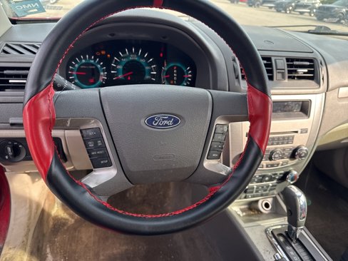 Used 2010 Ford Fusion SE image 33