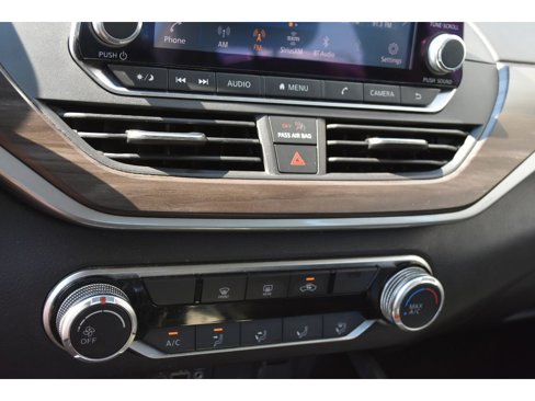 Used 2024 Nissan Altima 2.5 SV image 24