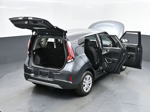 New 2025 Kia Soul LX image 17