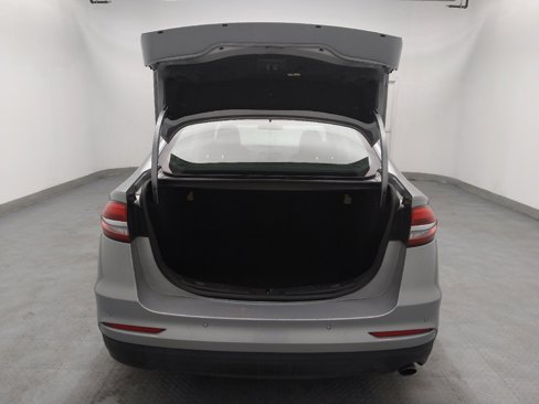 Used 2020 Ford Fusion SE w/ Equipment Group 151A image 29