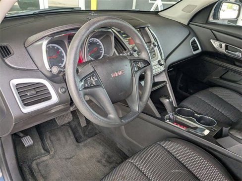 Used 2017 GMC Terrain SLE image 9