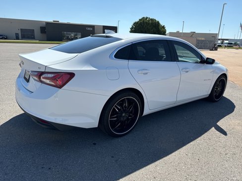 Used 2020 Chevrolet Malibu LT image 3