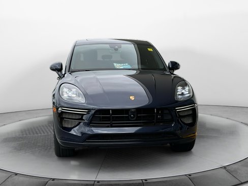 Used 2020 Porsche Macan Turbo image 2