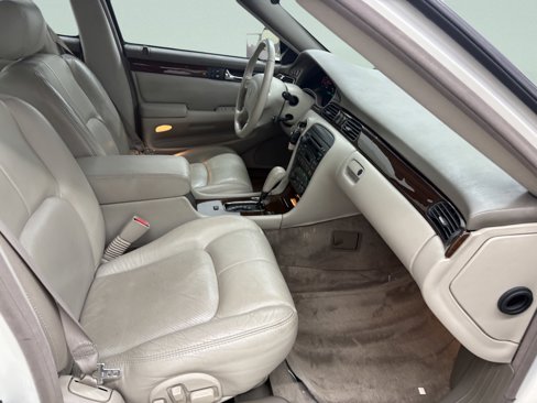 Used 1998 Cadillac Seville STS w/ Heated Seats Pkg image 19