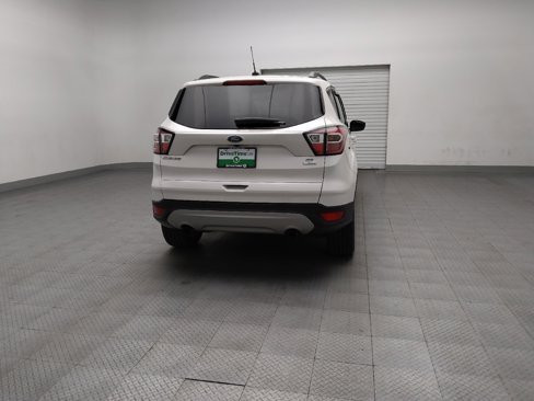 Used 2017 Ford Escape SE w/ Equipment Group 201A image 7