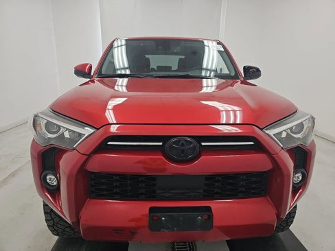 Used 2023 Toyota 4Runner SR5 image 2