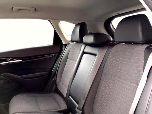 Used 2021 Kia Seltos S image 10