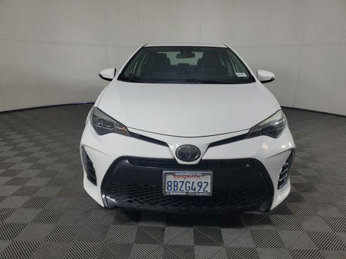 Used 2018 Toyota Corolla SE image 9