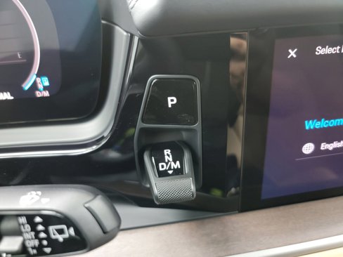 New 2026 Porsche Cayenne image 21