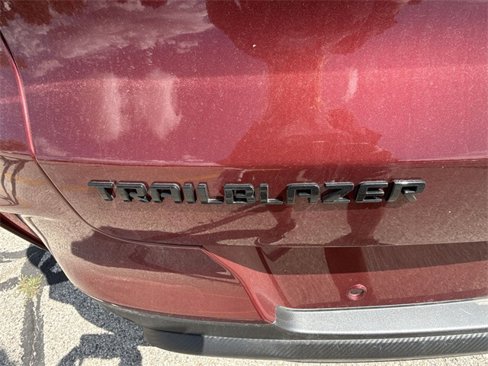 Certified 2023 Chevrolet TrailBlazer RS w/ Convenience Package image 29