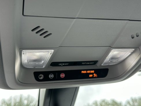 Used 2021 Chevrolet Blazer LT image 29