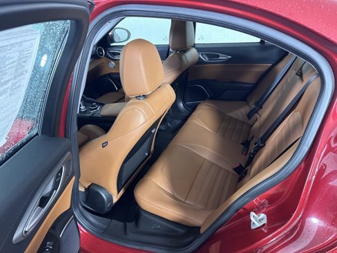 Used 2019 Alfa Romeo Giulia Ti Sport w/ Quick Order Package 22S Sport image 17
