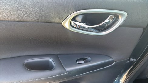Used 2016 Nissan Sentra SV w/ Style Package image 30