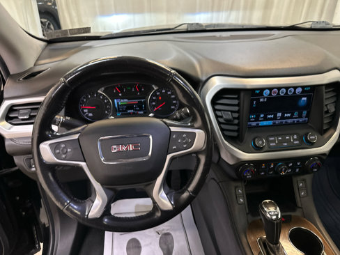 Used 2019 GMC Acadia SLE w/ Driver Alert Package I image 3