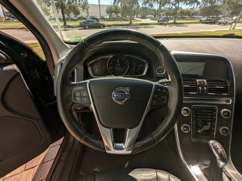 Used 2016 Volvo XC60 T5 Premier image 26