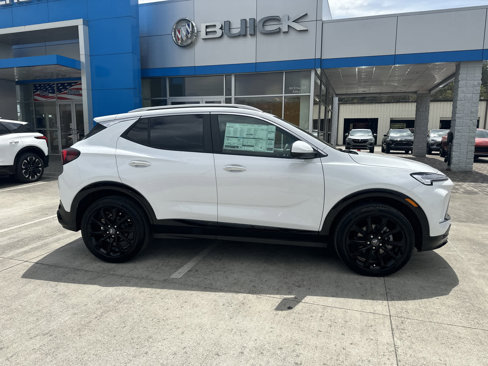 New 2024 Buick Encore GX Sport Touring w/ Experience Buick Package image 3