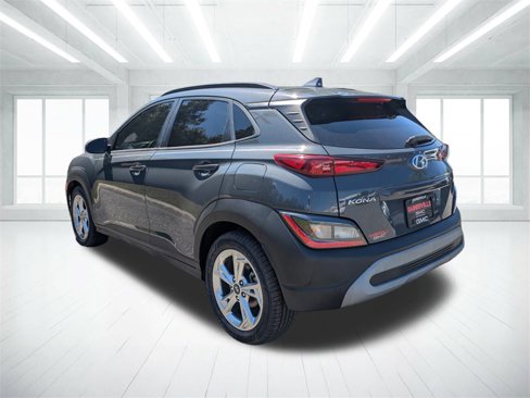 Used 2023 Hyundai Kona SEL image 5