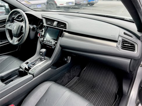Used 2018 Honda Civic Sport Touring image 23