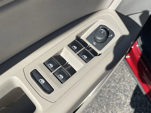 Used 2018 Volkswagen Atlas SEL w/ R-Line Package image 11