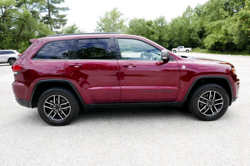 Used 2019 Jeep Grand Cherokee Trailhawk image 5