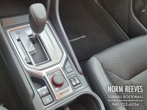 Certified 2023 Subaru Forester Premium image 14