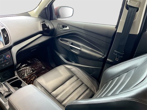 Used 2018 Ford Escape SEL image 23