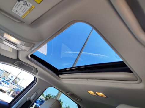Used 2019 MAZDA CX-5 Touring image 2