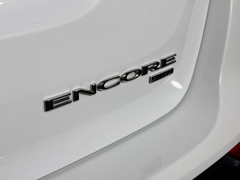 Used 2021 Buick Encore Preferred image 23