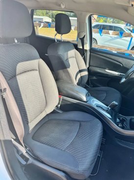 Used 2014 Dodge Journey SXT w/ Flexible Seating Group image 15