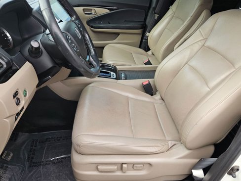 Used 2017 Honda Ridgeline RTL-E image 17