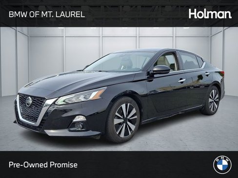 Used 2020 Nissan Altima 2.5 SL image 1