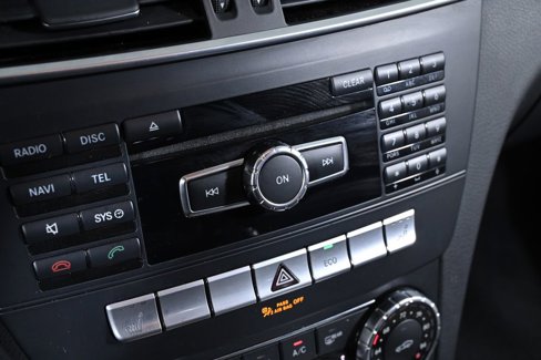 Used 2013 Mercedes-Benz C 300 4MATIC Sedan image 17