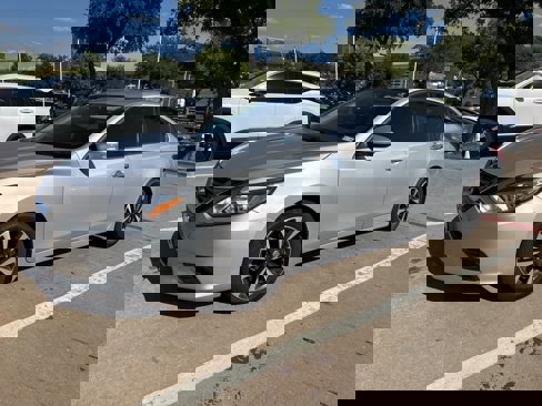 Used 2018 Nissan Altima 2.5 SV image 2