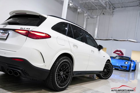 Used 2024 Mercedes-Benz GLC 43 AMG 4MATIC image 35