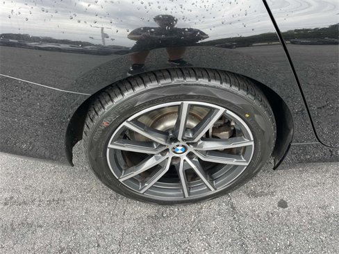 Used 2020 BMW 330i Sedan w/ Convenience Package image 7