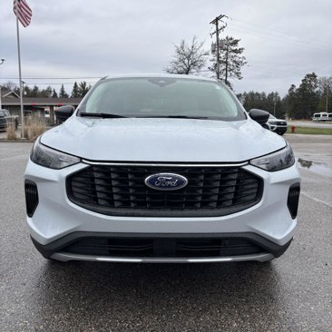 New 2025 Ford Escape Active w/ Cold Weather Package image 8