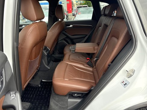 Used 2015 Audi Q5 2.0T Premium Plus w/ Premium Plus Package image 11
