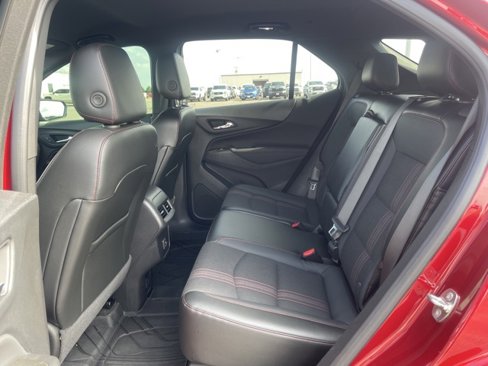 Used 2023 Chevrolet Equinox RS image 19