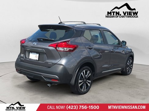 Used 2019 Nissan Kicks SR w/ Exterior Package image 3
