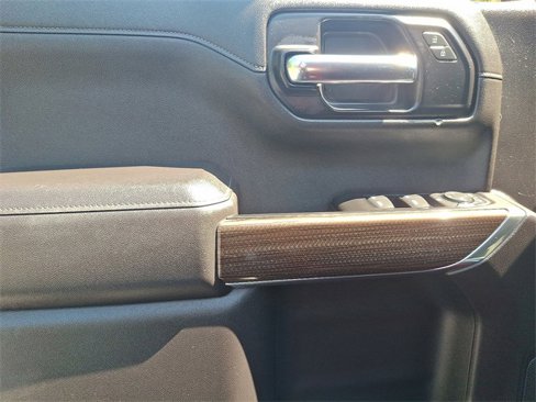 Used 2021 Chevrolet Silverado 1500 LT image 15