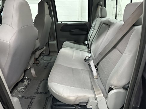 Used 2004 Ford F350 XLT image 26