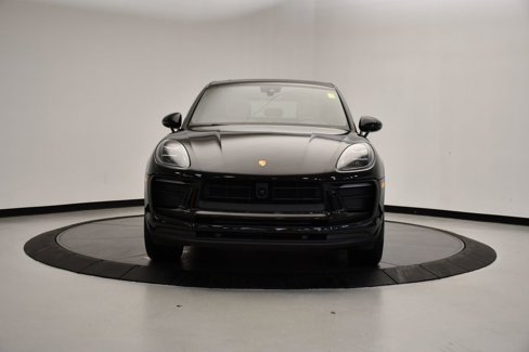 Used 2023 Porsche Macan Turbo image 11