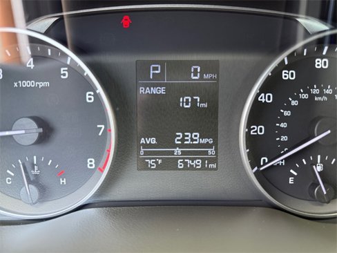 Used 2018 Hyundai Elantra SE image 20