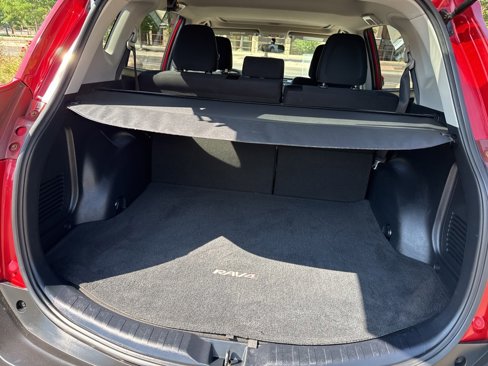 Used 2015 Toyota RAV4 XLE image 11