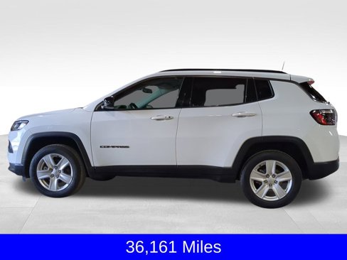 Used 2022 Jeep Compass Latitude w/ Convenience Group image 3