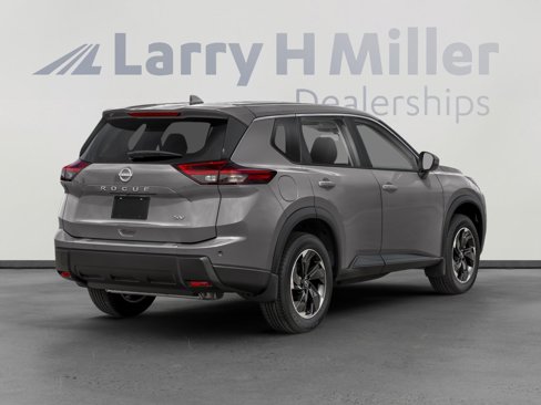 Used 2024 Nissan Rogue SV image 2