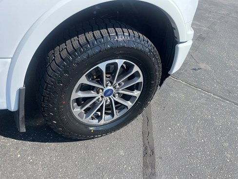 Used 2018 Ford F150 XLT w/ Equipment Group 301A Mid image 12