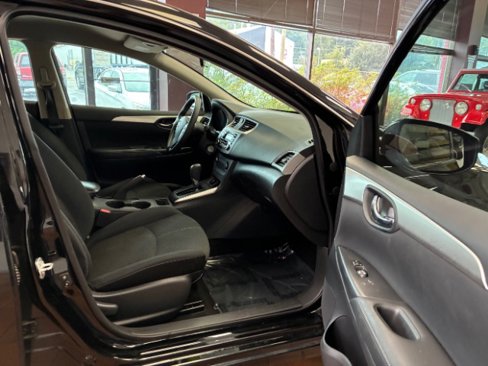 Used 2017 Nissan Sentra S w/ S Style Package image 29
